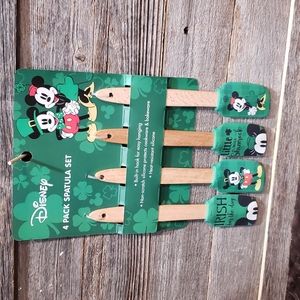 Mickey and Minnie Mouse 4 pk spatula set NWT